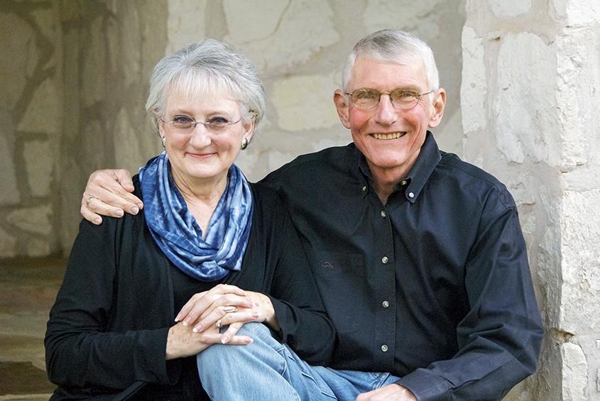 Alumni headshot of Geary '70 and Kay '72 Reamey 